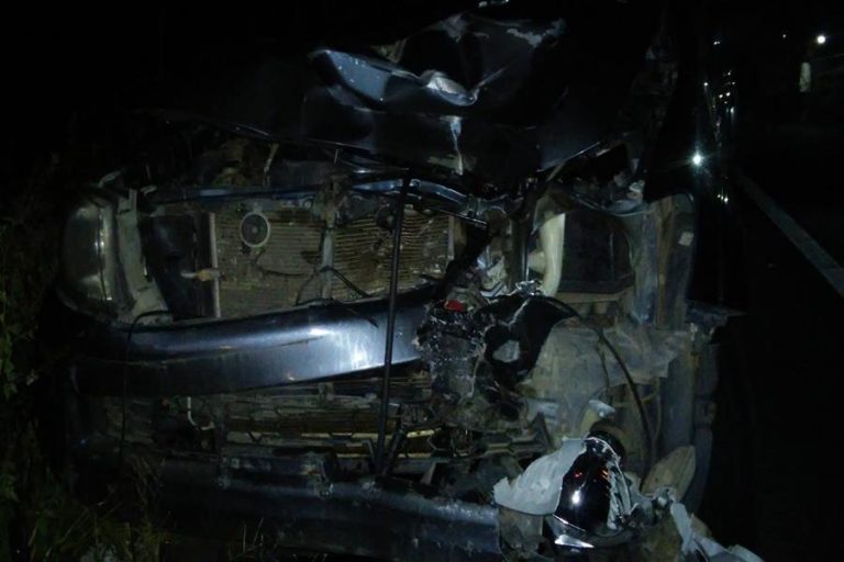 Acidente envolvendo quatro veículos na BR 020 em Tauá, deixa uma pessoa morta e outra ferida Acidente envolvendo quatro veículos na BR 020 em Tauá, deixa uma pessoa morta e outra ferida