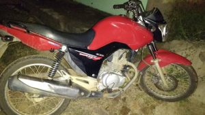 Raio prende acusados de roubo de motocicleta em Quiterianópolis