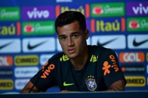 Neymar “sentiu um pouco de dor, mas é normal”, minimiza Coutinho