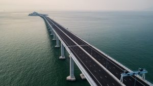 China inaugura maior ponte marítima do mundo