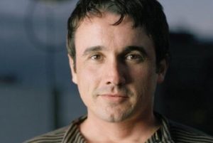 Ator Caio Junqueira morre aos 42 anos após grave acidente
