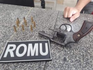 Tauá: ROMU apreende arma de fogo na Aldeota