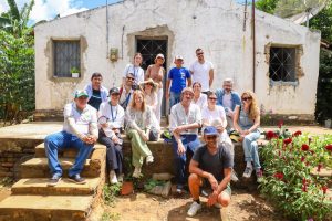 Empresa francesa traz 17 jornalistas estrangeiros para conhecerem o algodão agroecológico de Tauá
